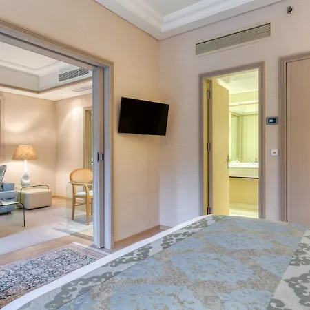 أجنحة وسبا رودس بارك 5* Rhodes City