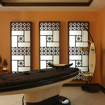 Hotel Rodos Park - Small Luxury Of The World