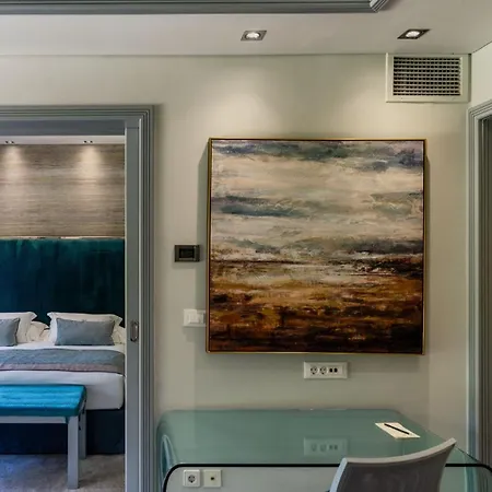 Hotel Rodos Park - Small Luxury Of The World